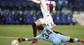 巴塞罗那西甲连胜：莱万神勇，法蒂精准助攻，球队火力全开